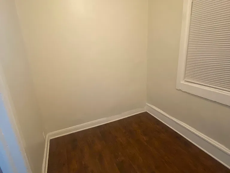 Den