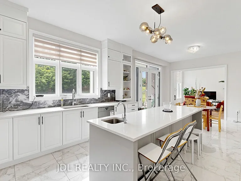4 Fair Winds Ln — Photo 15