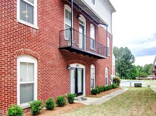 5887 Brookside Oak Cir, Norcross, GA 30093