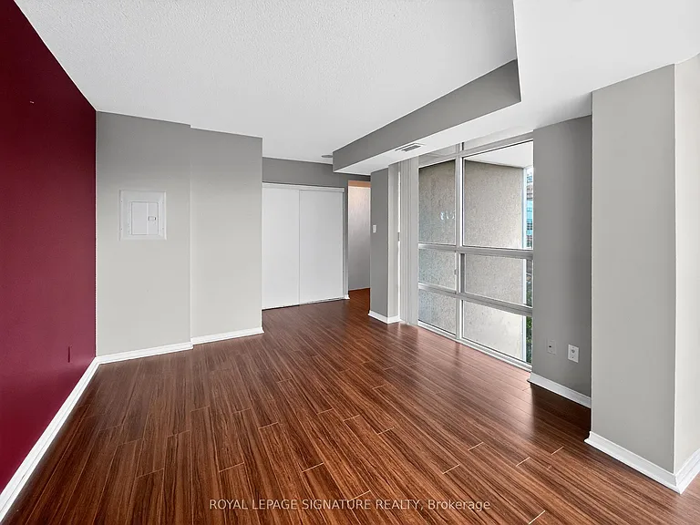 233 Beecroft Rd #506 — Photo 8