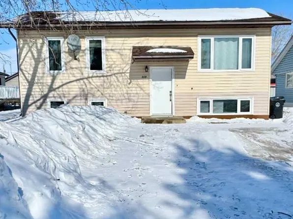 116 Central Ave S, Falher, AB T0H 1M0