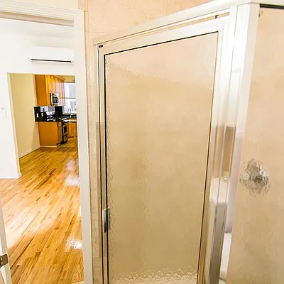 Rented by Nooklyn NYC LLC | media 26