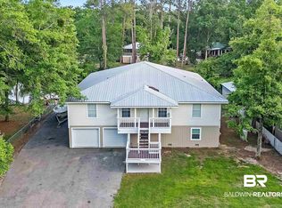 10108 Canal Cir, Fairhope, AL 36532