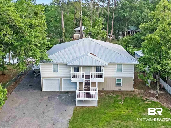 10108 Canal Cir, Fairhope, AL 36532