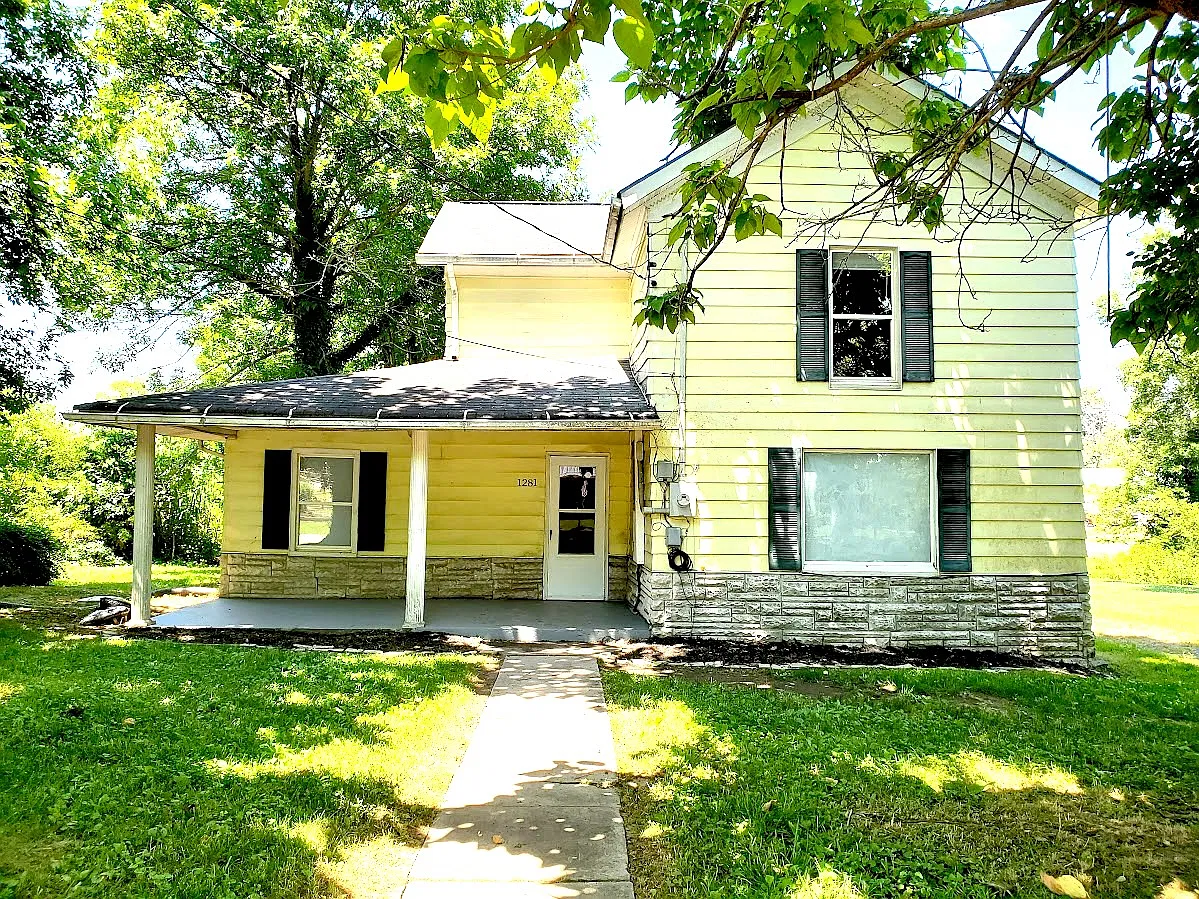 5 bed, 1816 sqft, $1,895 — Photo 1