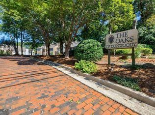 212 Abingdon Way, Atlanta, GA 30328