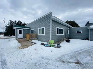 W3305 State Highway 64, Marinette, WI 54143