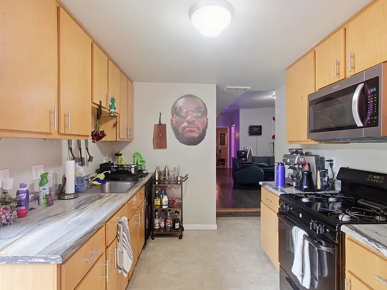 228 W McMillan St #1 — Photo 8