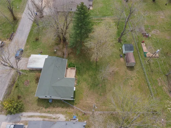 215 Campbell St, Licking, MO 65542