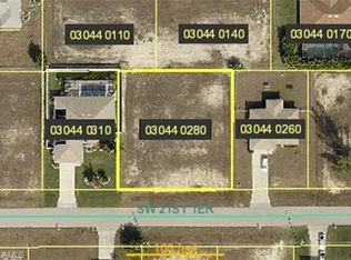 313 SW 21st Ter, Cape Coral, FL 33991