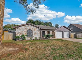 15811 Chimney Rock Rd, Missouri City, TX 77489