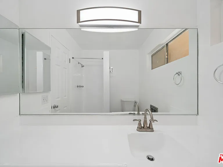 7545 Hampton Ave #108 — Photo 14