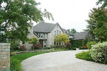 1st image of 1669 Abbotsford Green Dr
