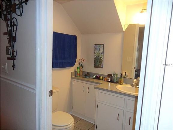 5th image of 1620 Lakeside Dr