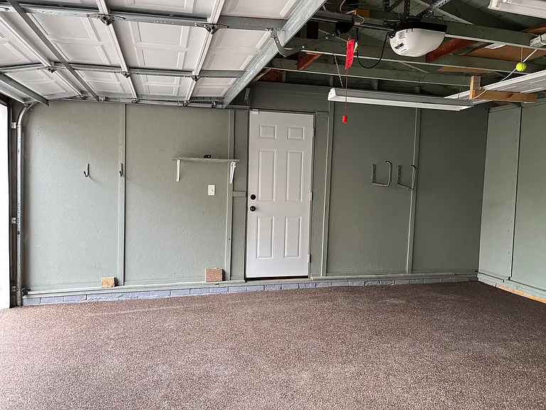 223 Linwood Ave NW — Photo 6