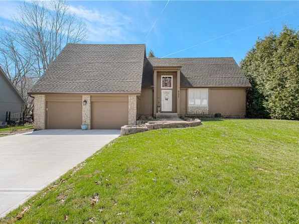 525 E 129th Ter, Kansas City, MO 64145