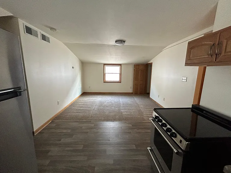 2433 S Austin St #UPPER — Photo 3
