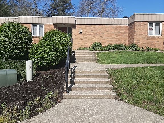 2nd image of 4619 Guilford Ave NW #4617
