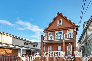 Rented by R D Realty Consultants Inc.