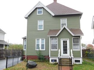 23 Hawthorne St, Springfield, MA 01105