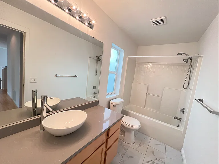 4113 S 220th Pl — Photo 8