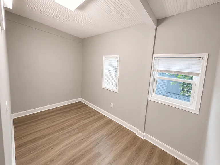 6426 S Ingleside Ave #2 — Photo 13