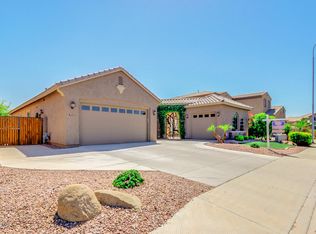 2561 E Wisteria Dr, Chandler, AZ 85286