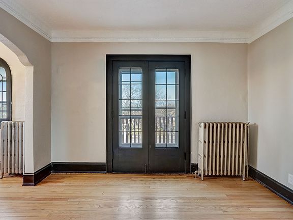 2nd image of 5411 W Wisconsin Ave #6