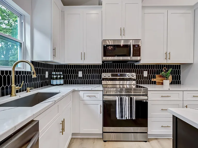 1250 Byewood Ln SW — Photo 21