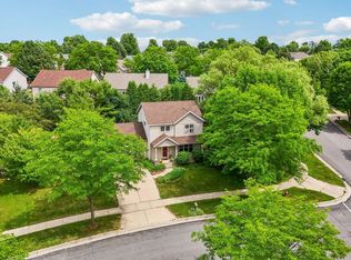 1001 Glacier Hill Dr, Madison, WI 53704