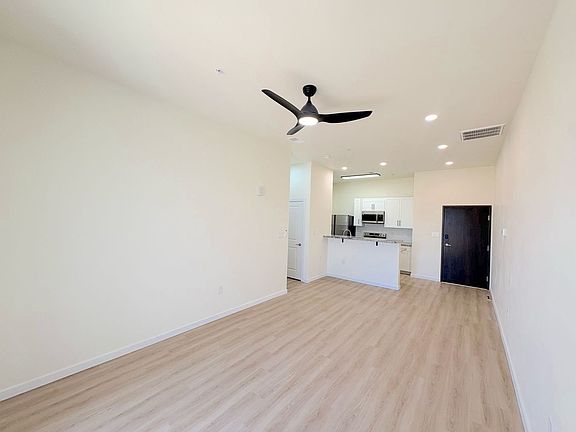 4th image of 2211 Rio Grande Blvd NW #106