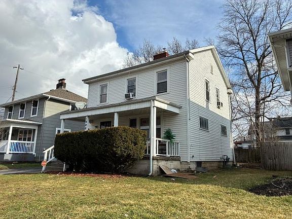 3rd image of 1088 S Champion Ave