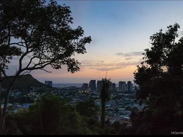 2554 Pacific Heights Pl, Honolulu, HI 96813
