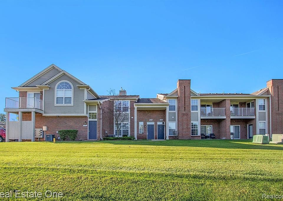 2291 Leighton Dr, Shelby Township, MI 48317 Zillow