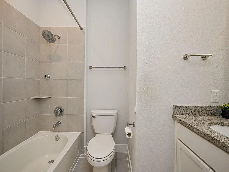 9222 Dearborn Knoll Dr — Photo 22