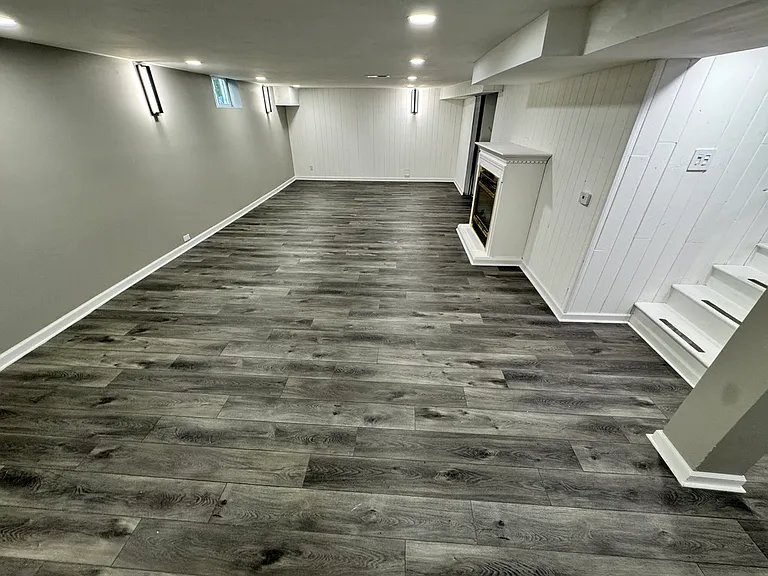 202 N Biermann Ave — Photo 12