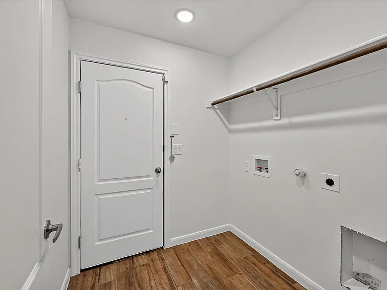 1261 Rosebush Rd — Photo 19