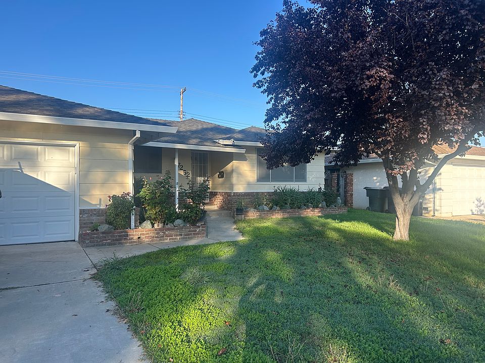 1st image of 7252 Lindale Dr