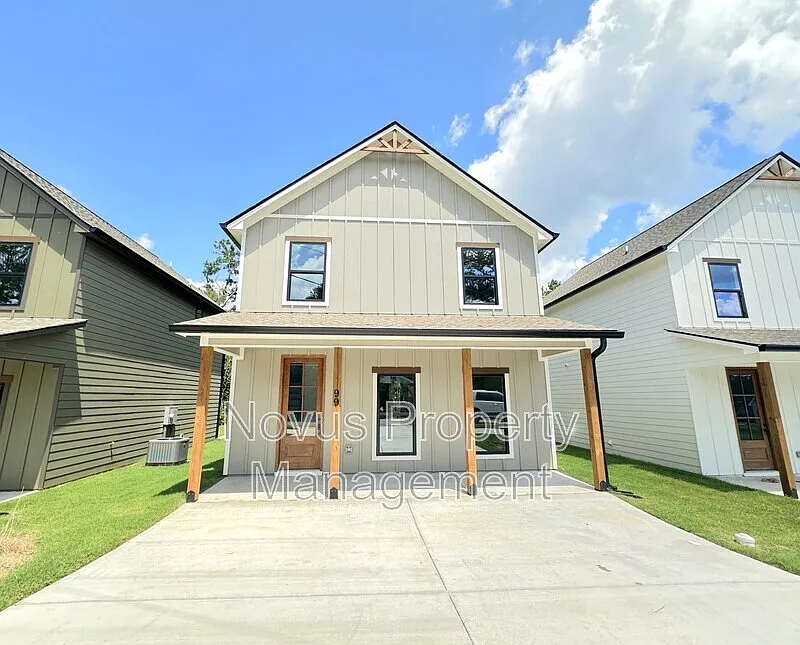 99 Carroll Cir