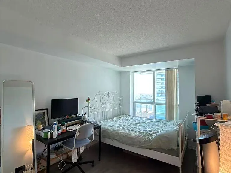 3 Pemberton Ave #1409 — Photo 4