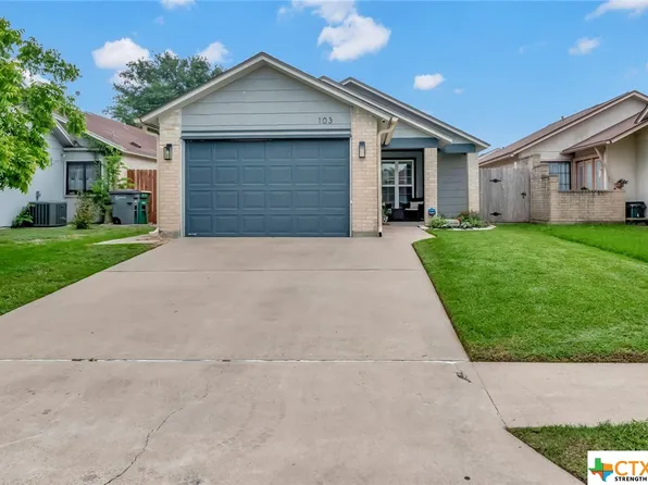 103 Waterford Dr, Victoria, TX 77901