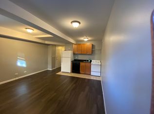 3759 N Wilton Ave #GB, Chicago, IL 60613