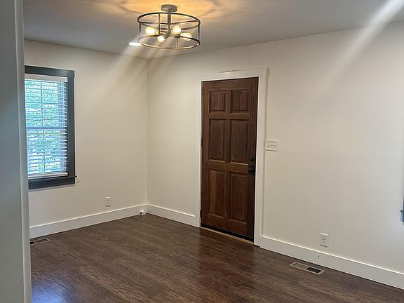 2nd image of 2522 Greenfield Ln