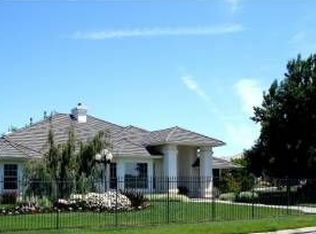 35251 Mustang Ln, Madera, CA 93636