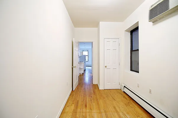 Rented by Julianna Realty Corp | media 15