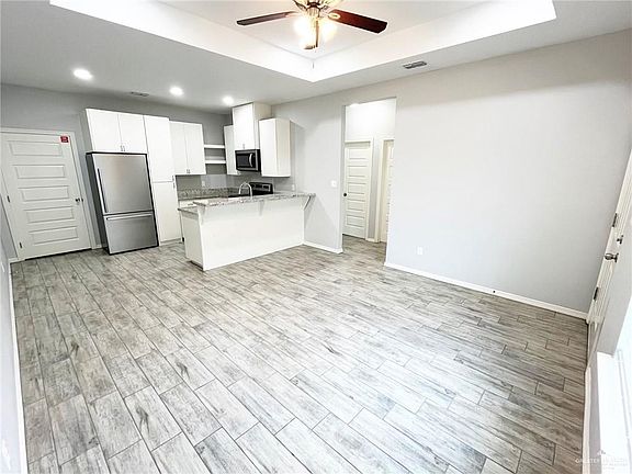 3rd image of 1501 W Heritage Dr #4