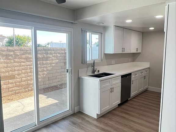 5th image of 1400 Estate Dr Unit 3