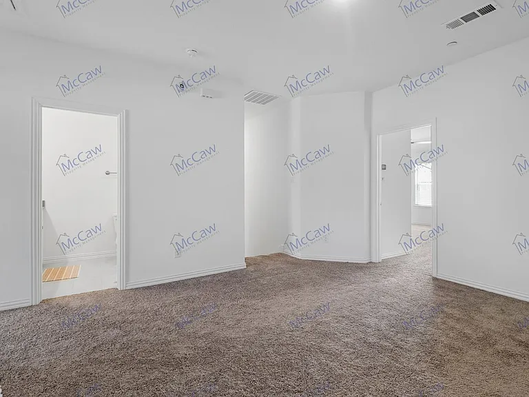15878 Yellow Elder Rd — Photo 9