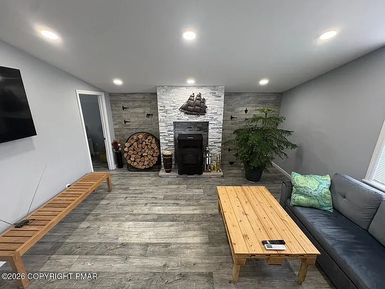 3343 Woodland Dr — Photo 13