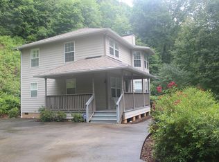 1174 Macktown Gap Rd, Sylva, NC 28779